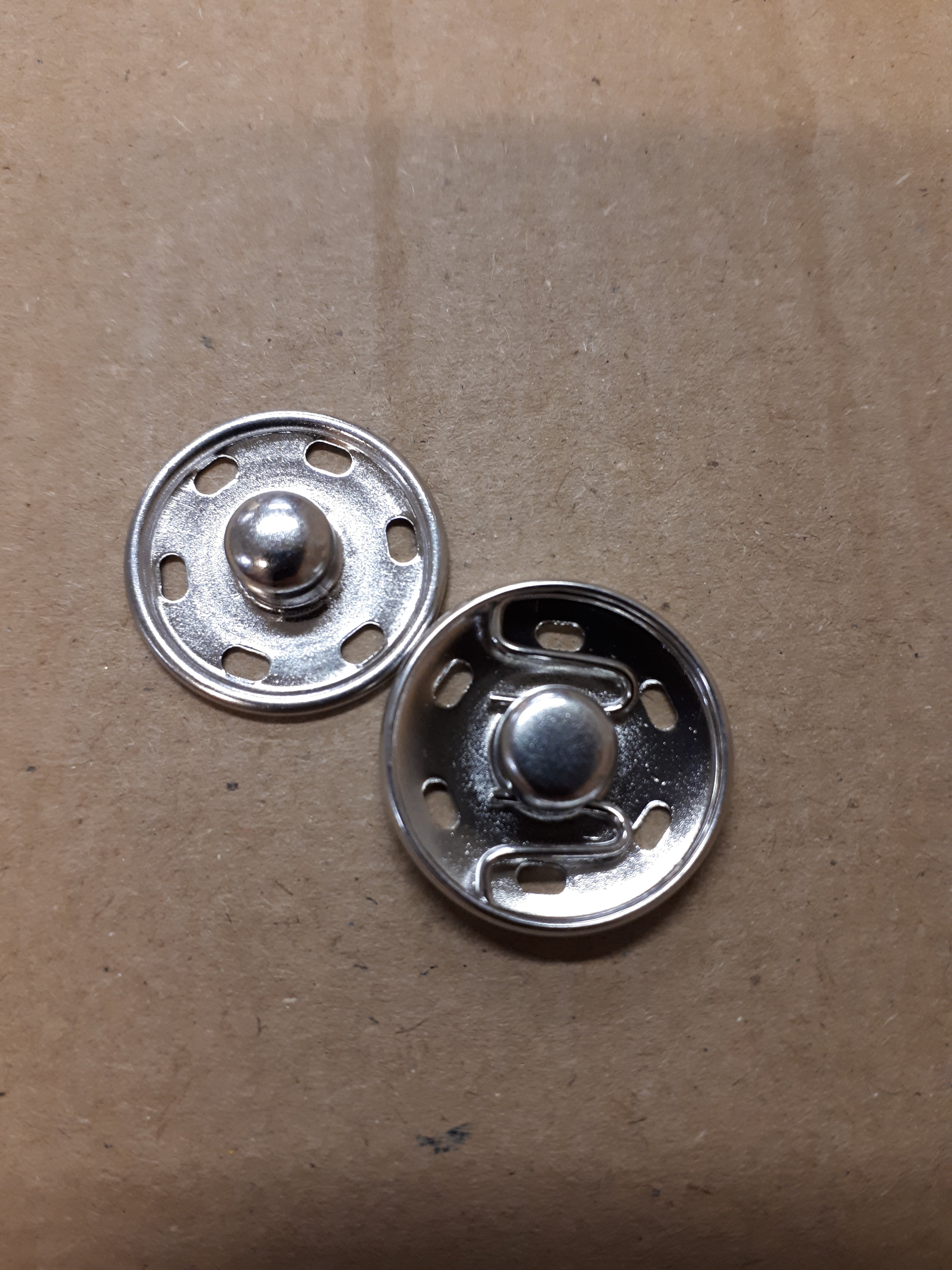 Trykknapp 21 mm sølv - 1 stk