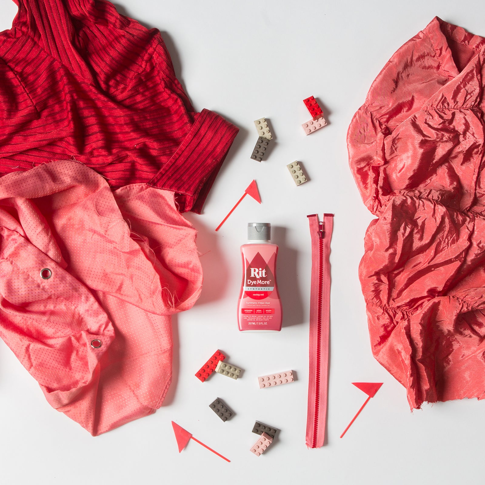 Rit DyeMore Farge 207ml - Racing Red