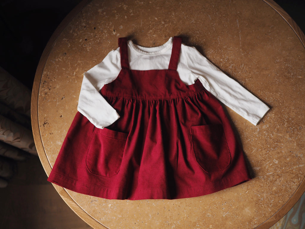 Edel barnekjolemønster