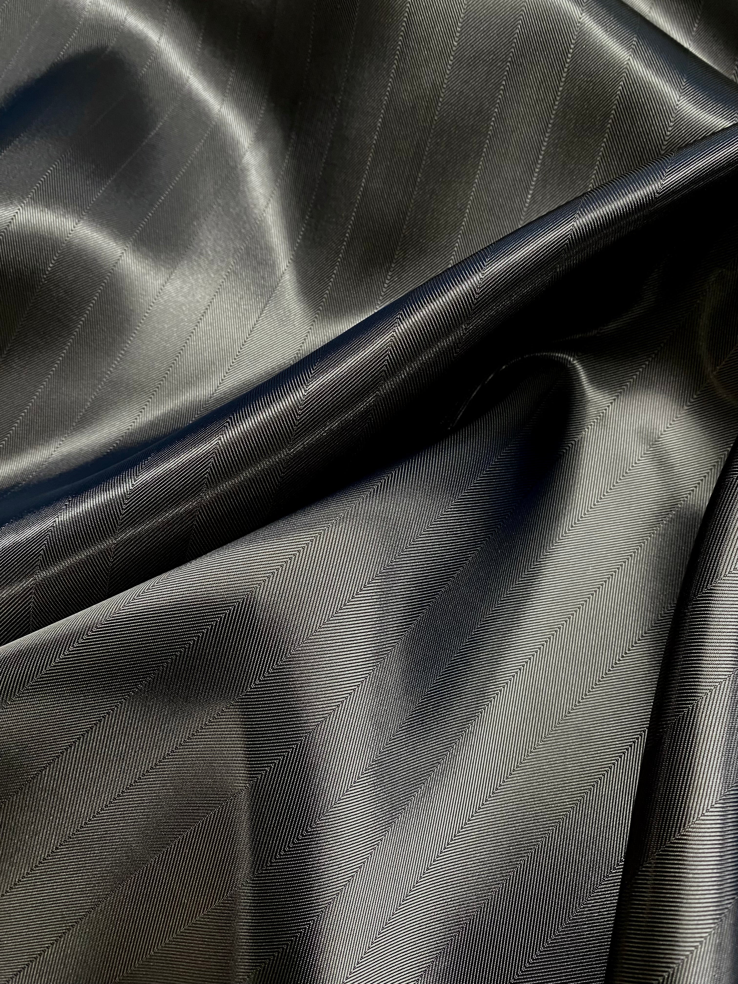 Fôr - Sort m/sorte striper Viskose