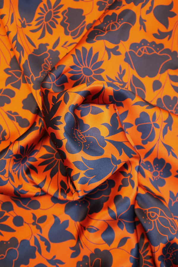 Liberty Fabrics - Poppy Dawn rustrød Silke