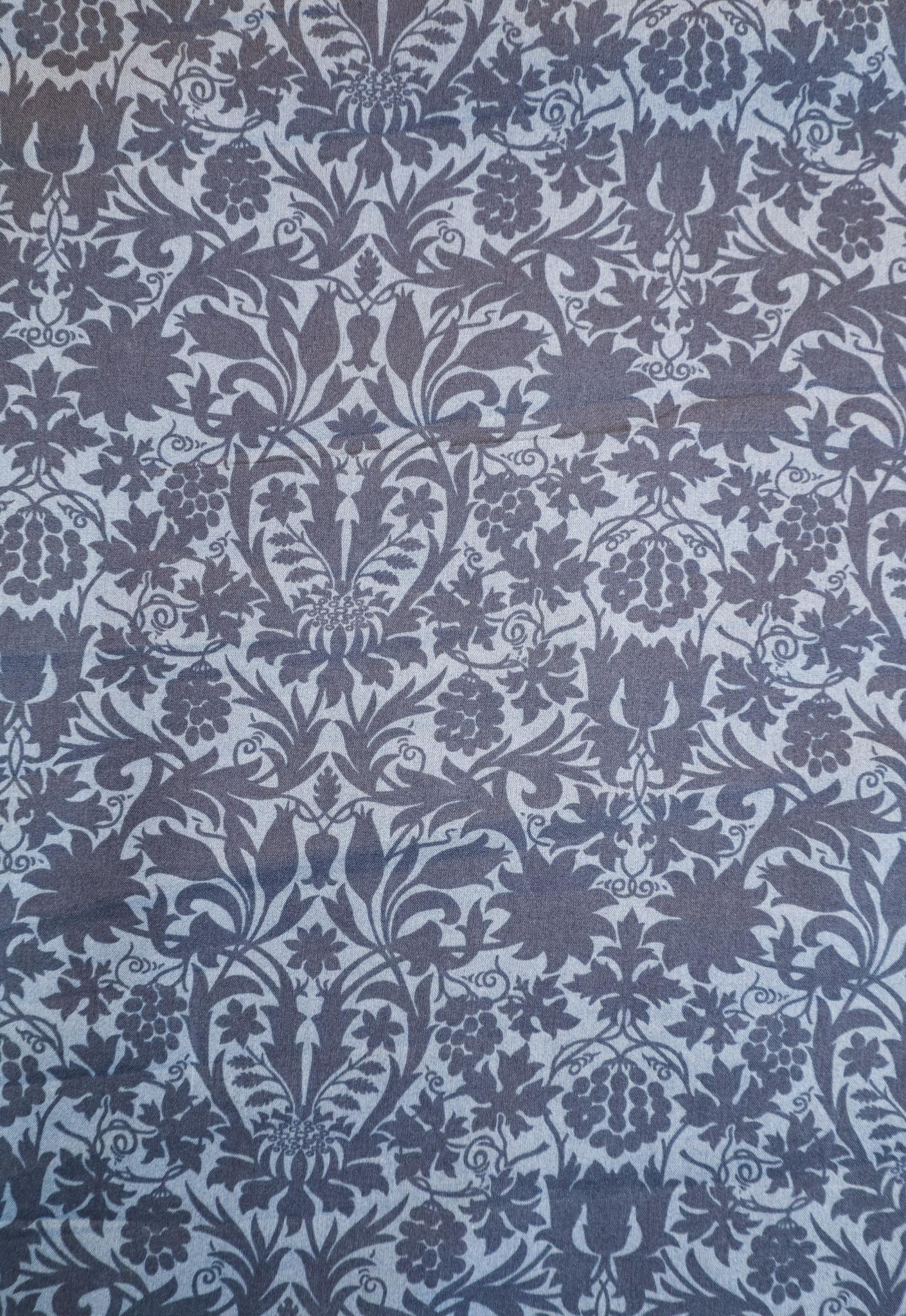 Liberty Fabrics - Mortimer Silhouette blå