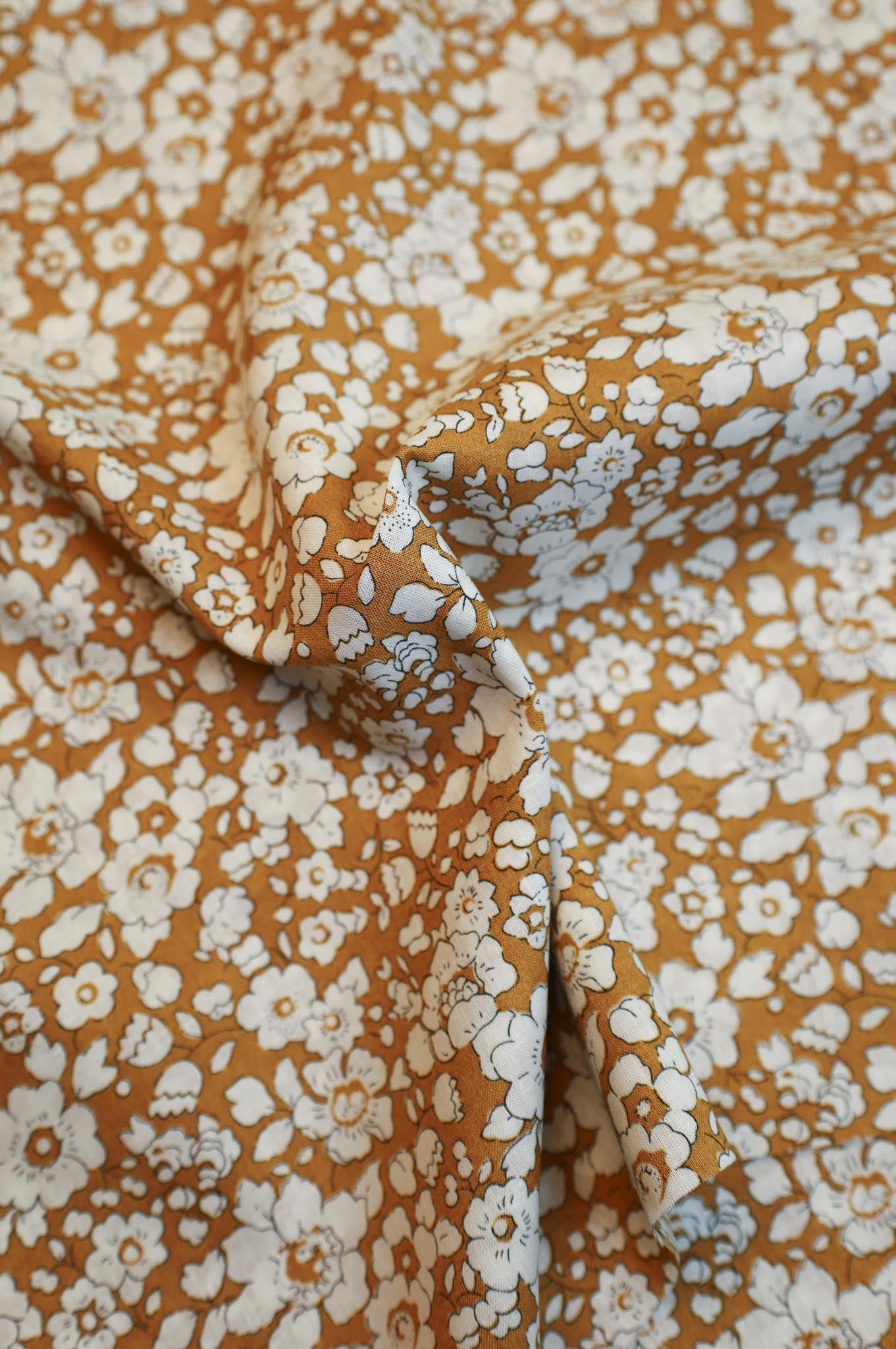 Liberty Fabrics - Betsy Boo Gul Lin