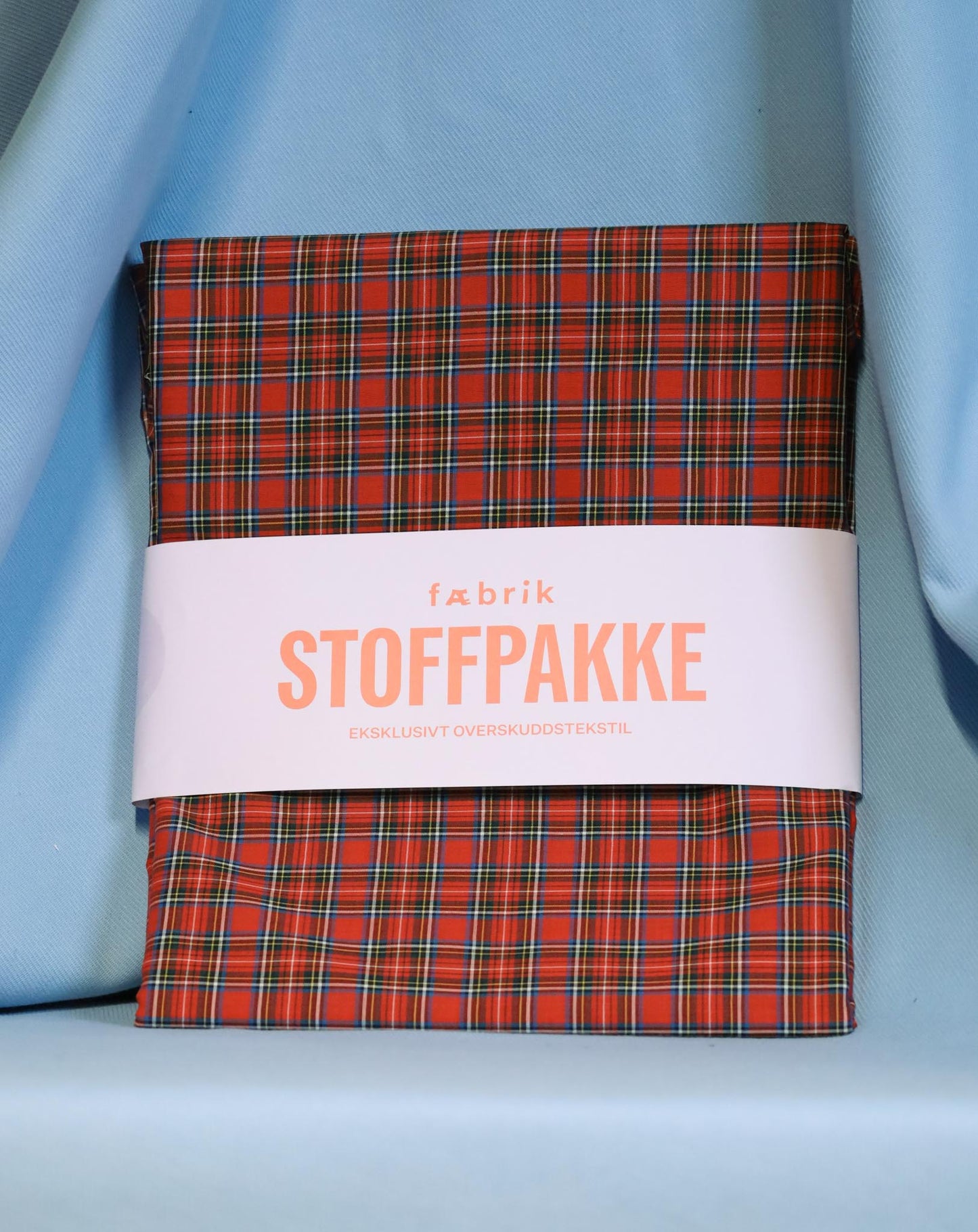 Julia - Tartan rød bomull