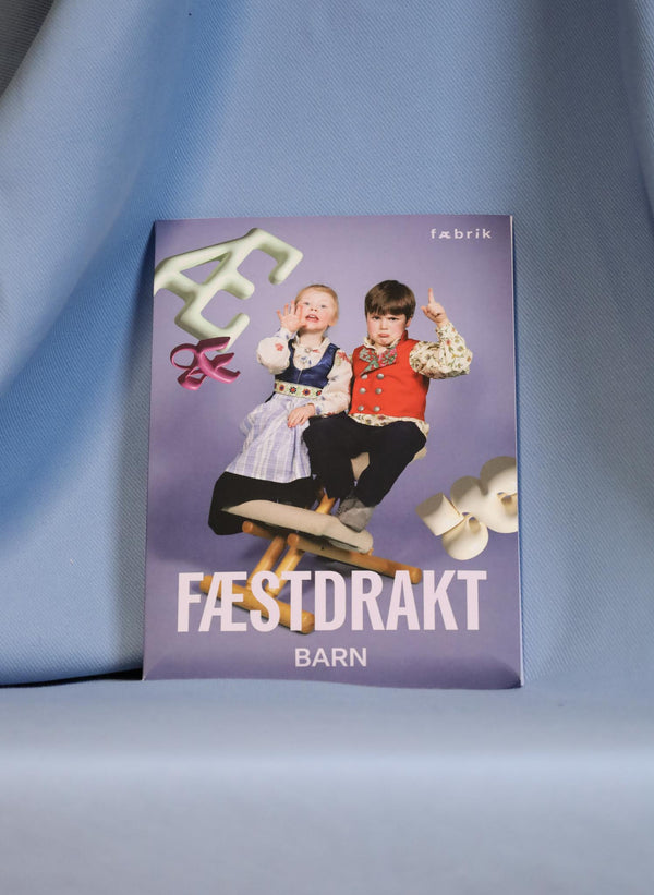 Fæstdrakt barn - Fysisk mønster