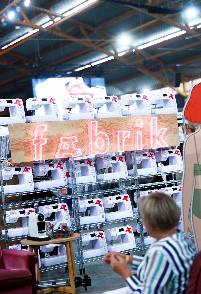 Fæbrik Janome Symaskin FORHÅNDSSALG