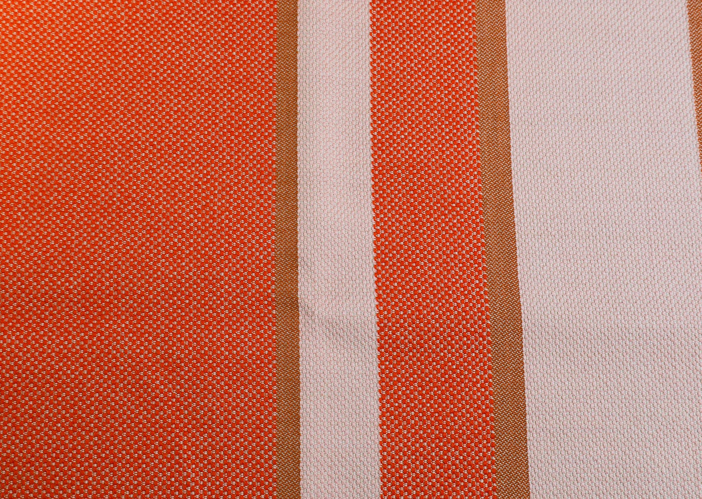 Gudrun tekstil - Oransje multistripe