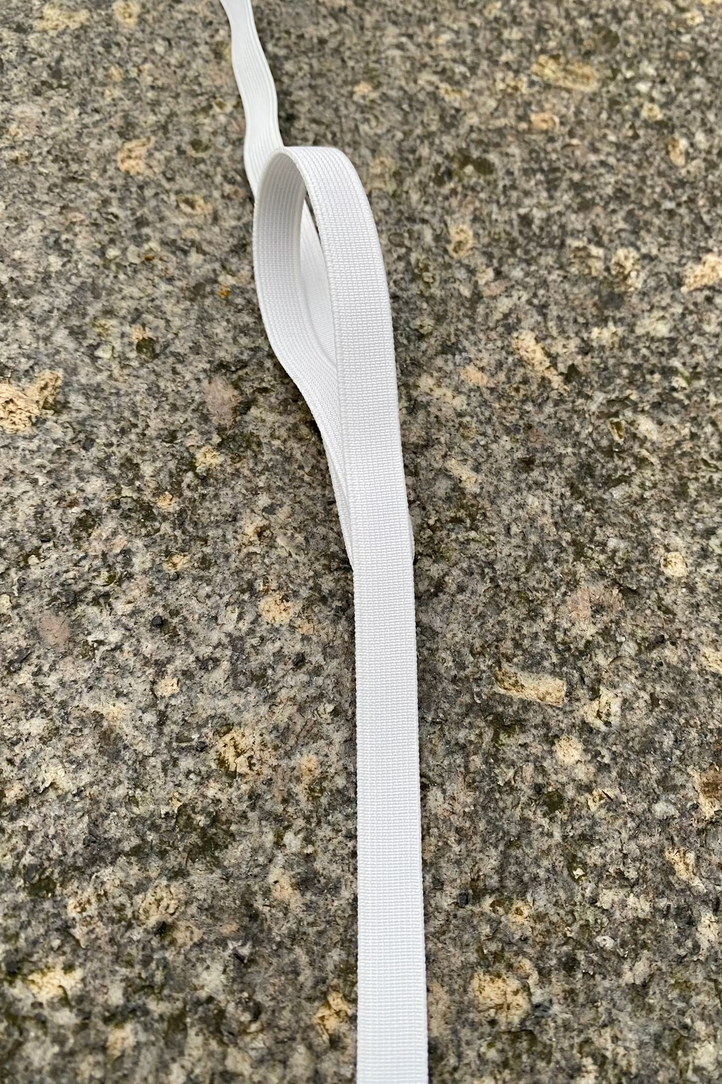 Strikk 10 mm hvit