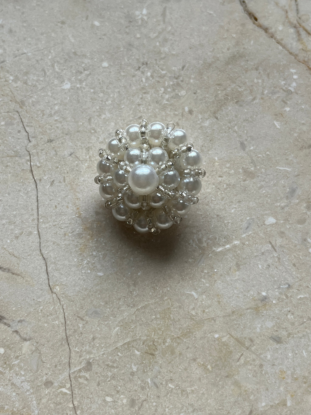 Diana Button - Pearl