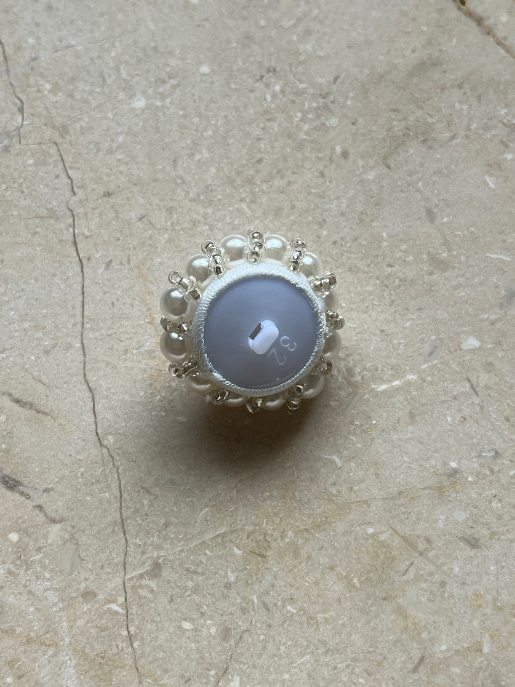 Diana Button - Pearl