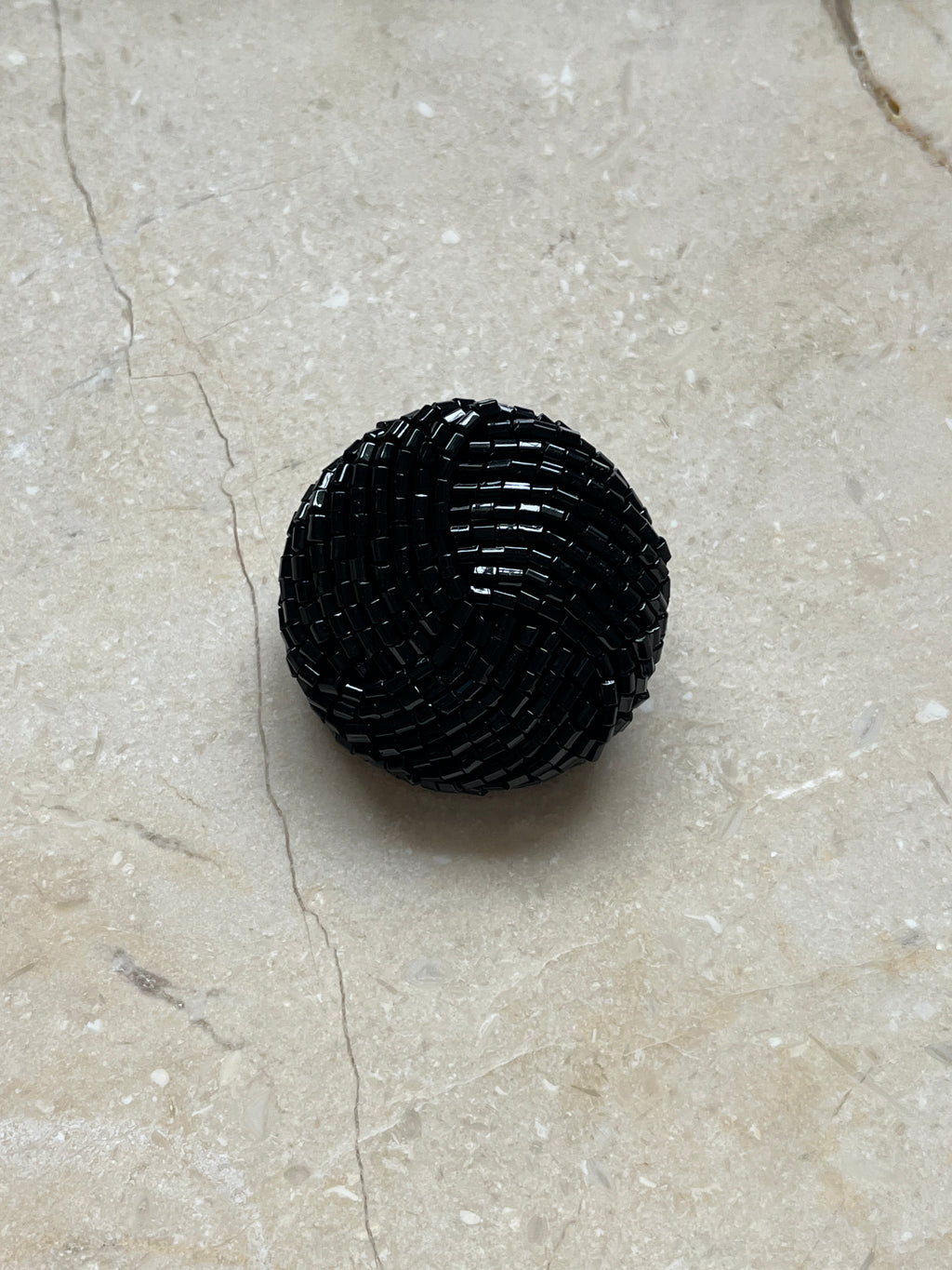 Kelly Button - Black