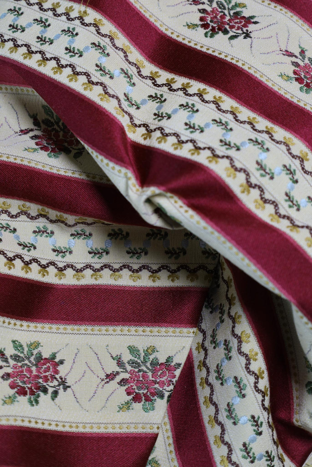 Frida - Rose Brugunder