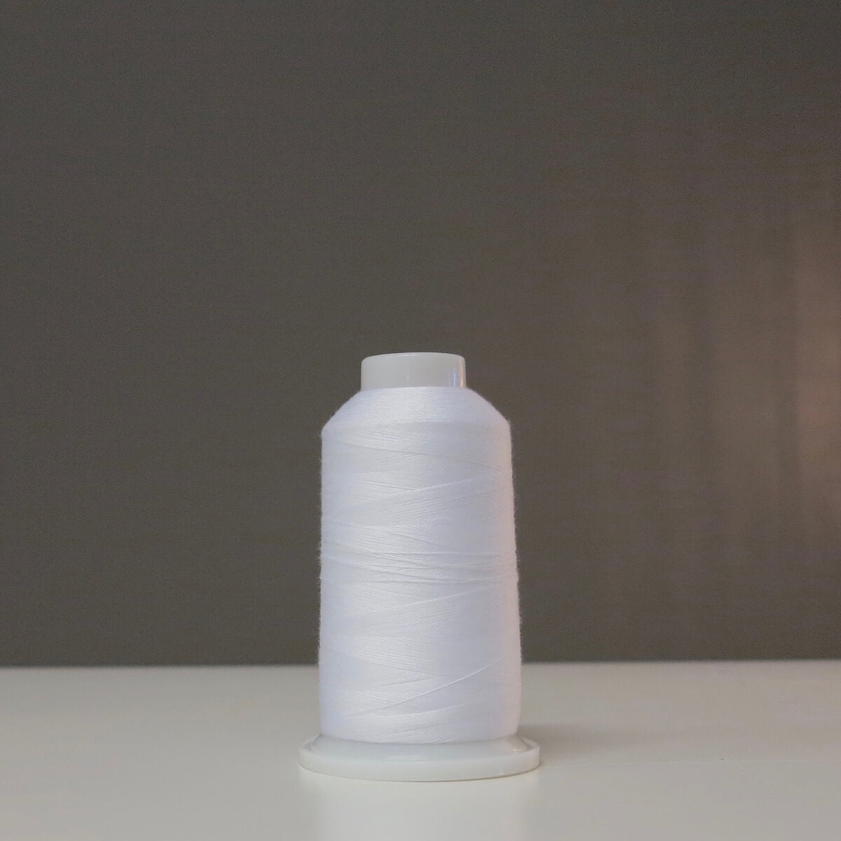 Wonderfil Designer Overlock, White (PL426)