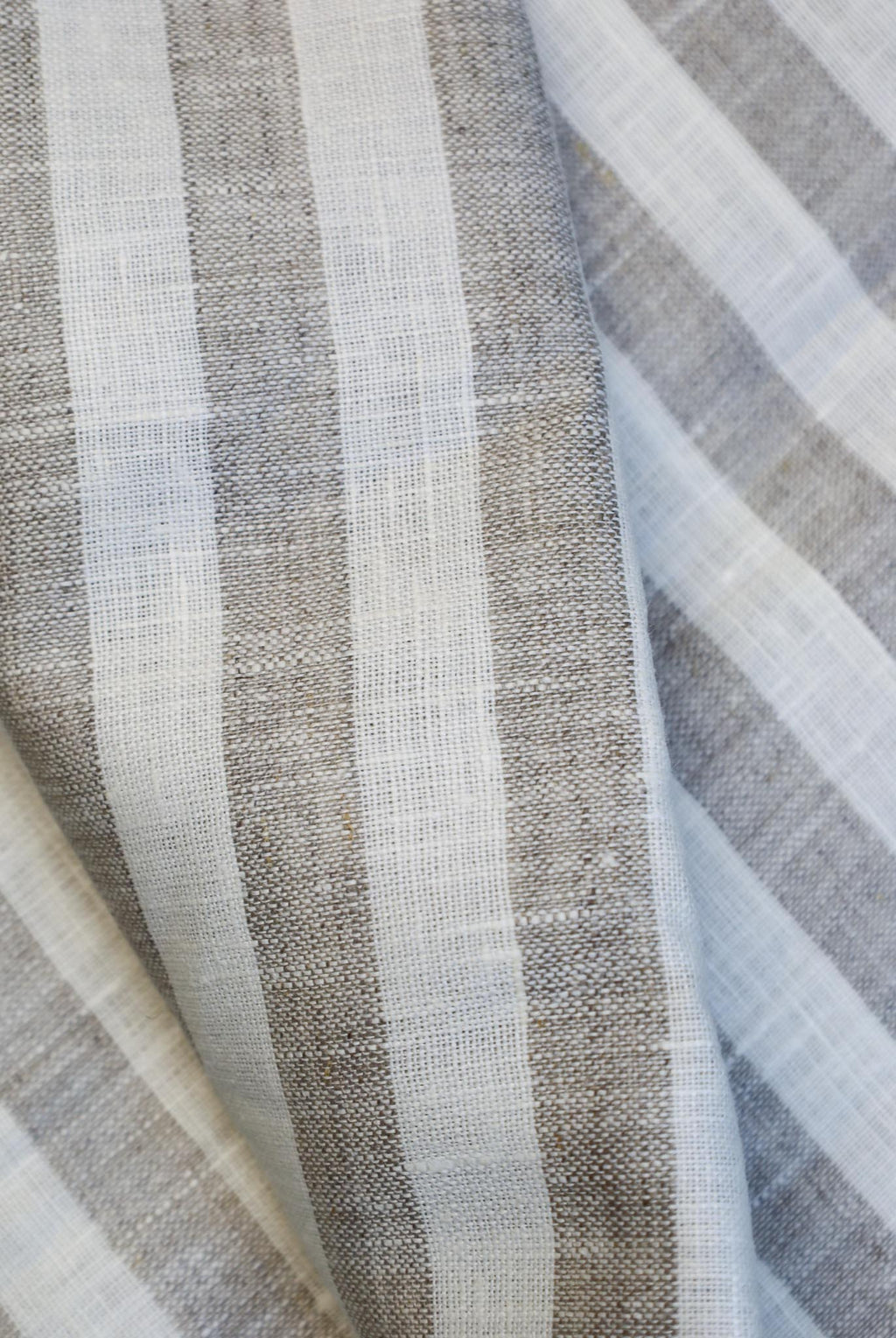 Sandra Hvit/Beige Stripet Lin