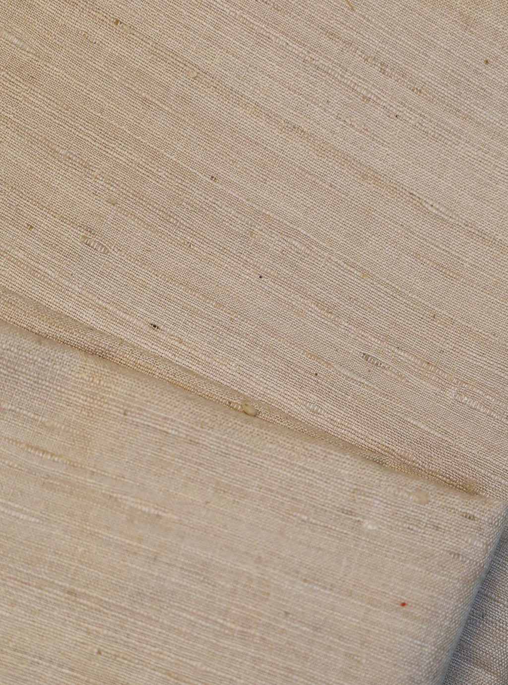 Sandra - Beige Råsilke