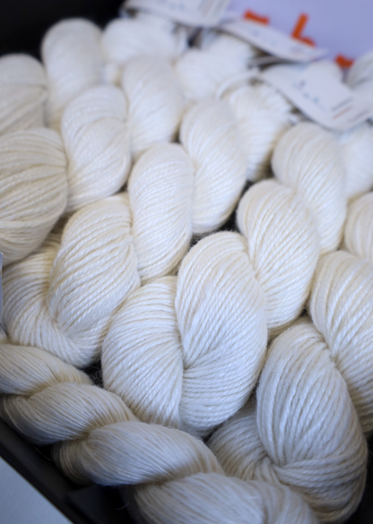Garn Hvit - Hælforsterker