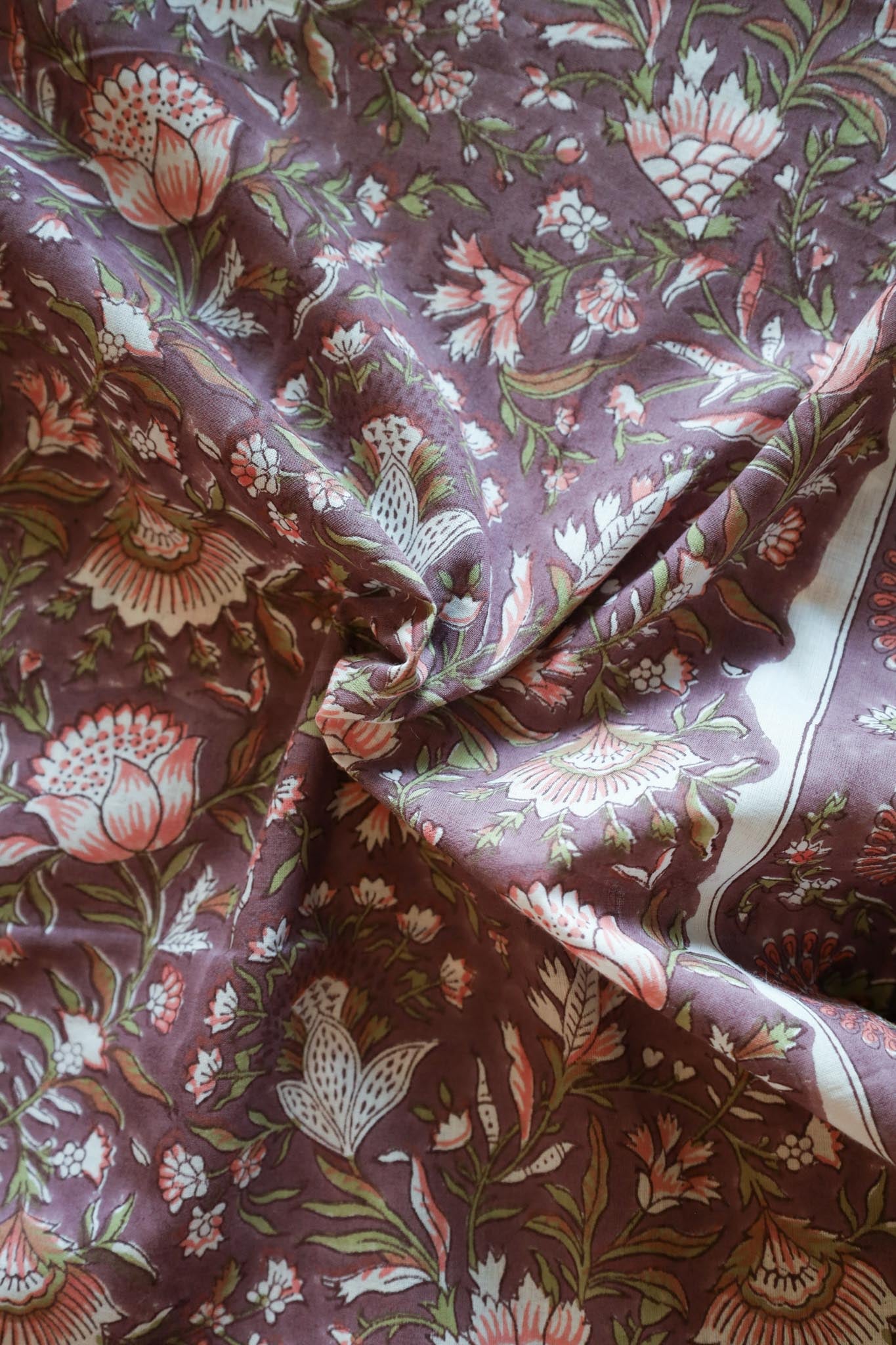 Studio Bazar - Mørkeblom Lilla/burgunder