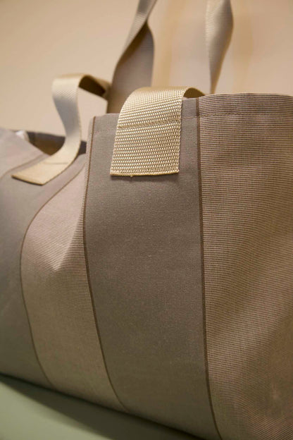 Markisebag, Beige og grå striper