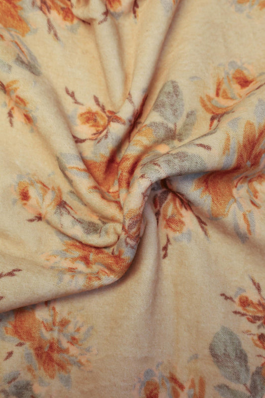 byTimo - Krem Blomstrete Fløyel