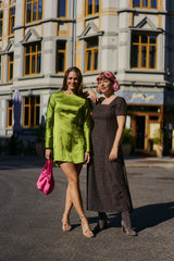 Dressing med ermer