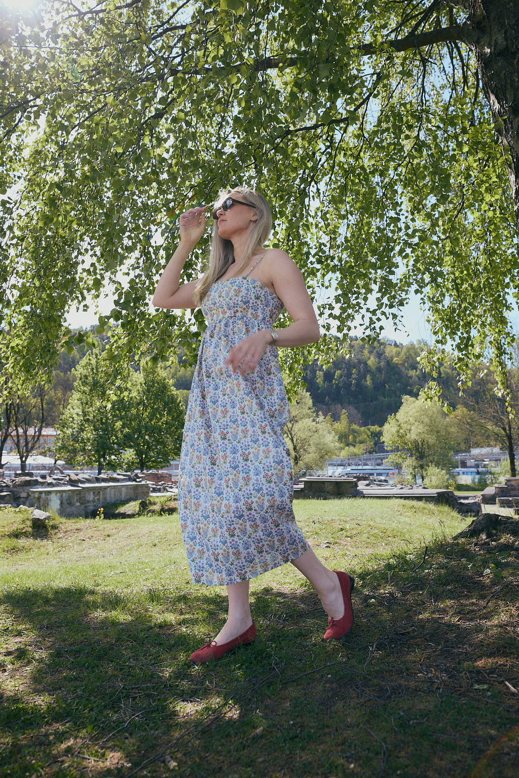 Liberty Fabrics - Colombe Study Blå Lin