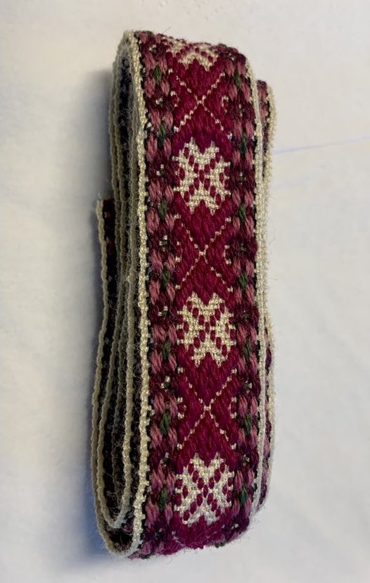 Ullbånd Haugtussa Burgunder