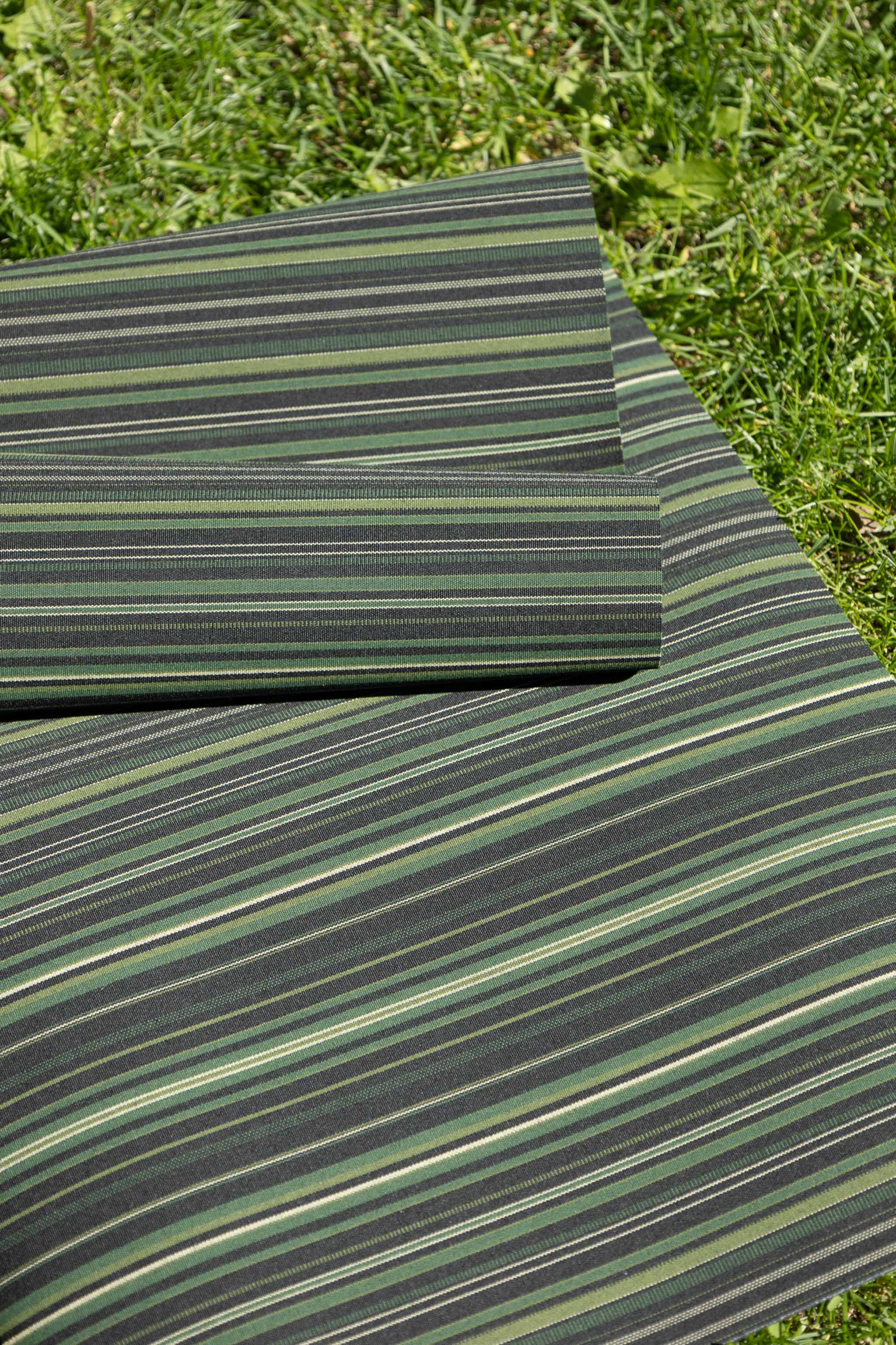 Utendørsstoff vannavv. - Grønn m/striper