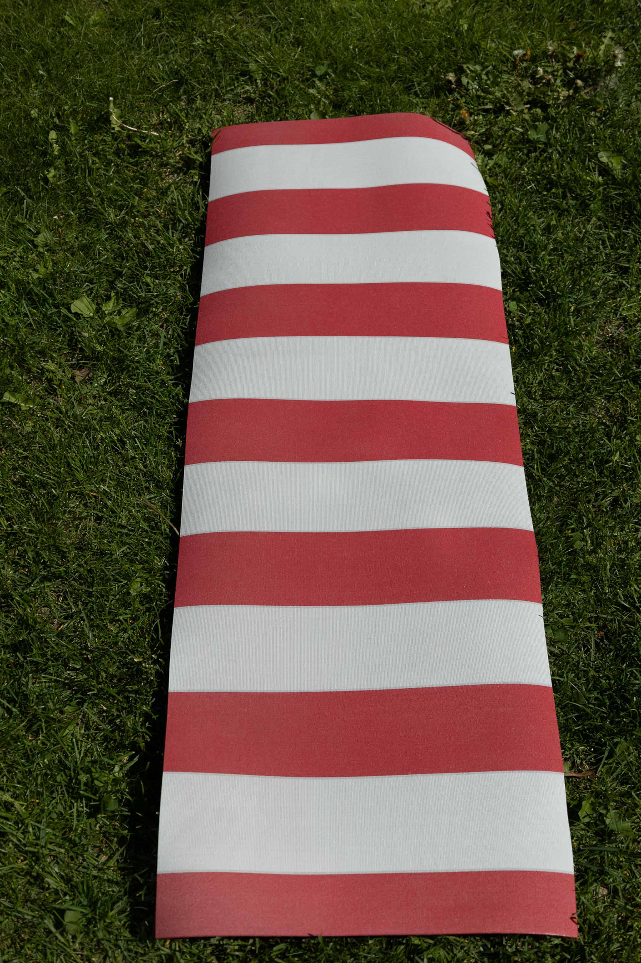 Utendørsstoff vannavv - Hvit og rød