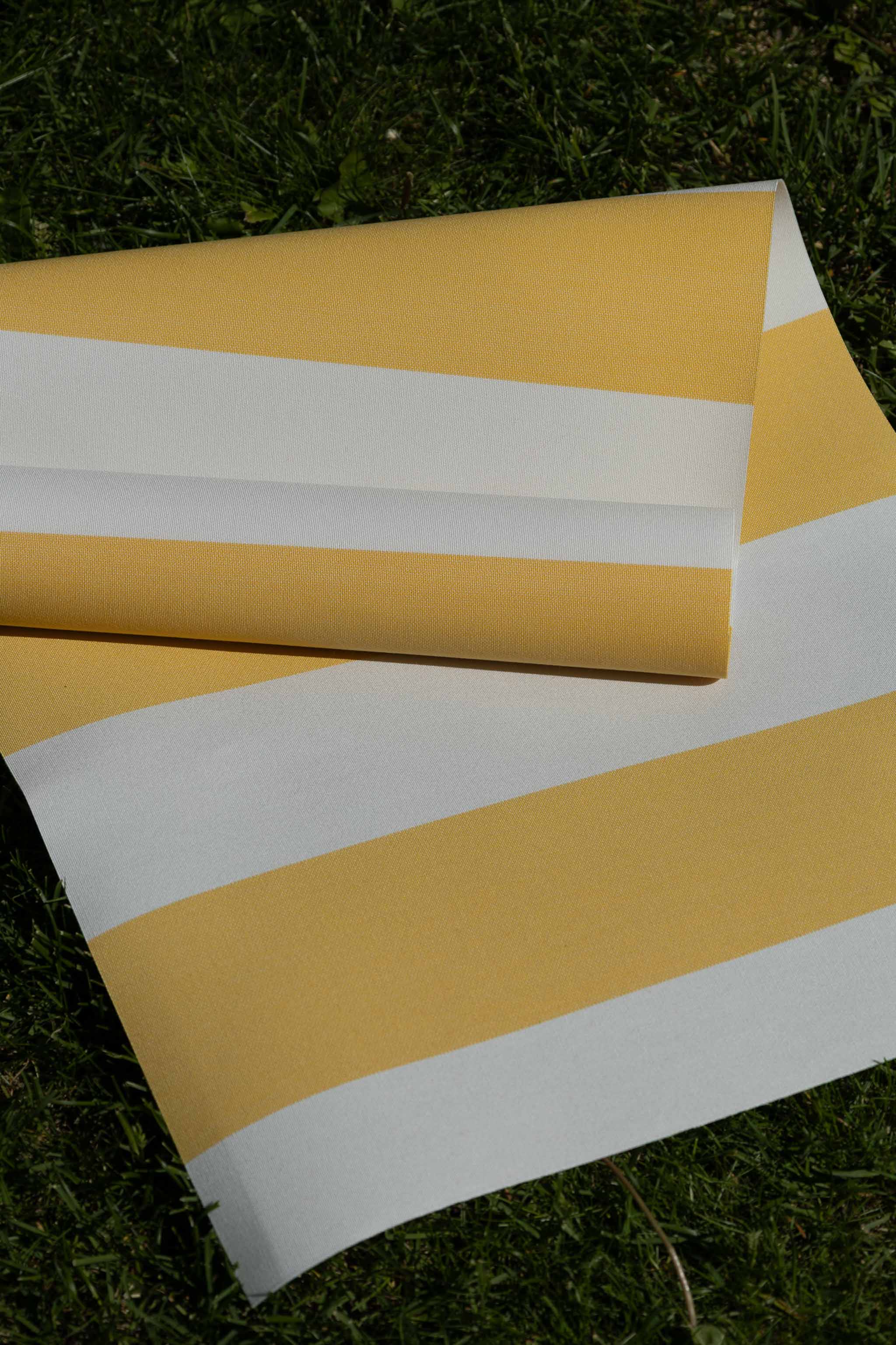 Utendørsstoff vannavv. - Gul og hvit