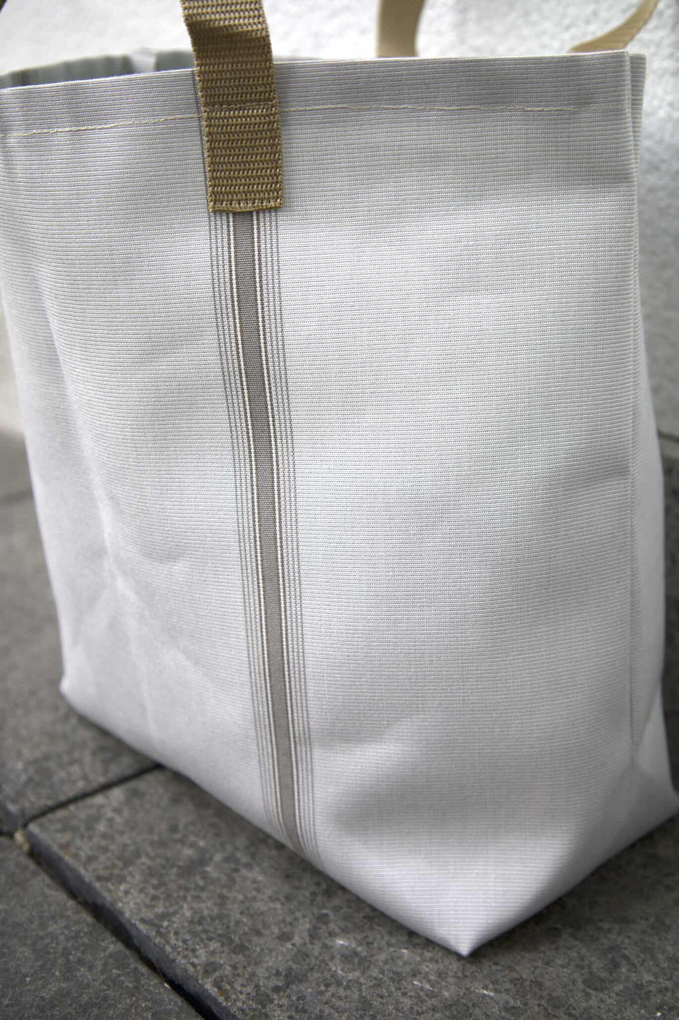 Markisebag liten, Grå