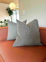 Pute m/glidelås bak mønster