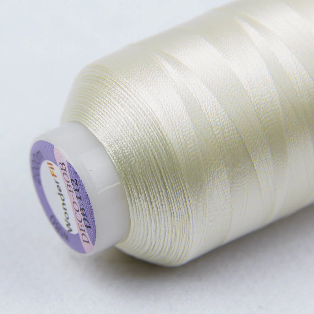 Wonderfil DecoBob Antique White DB112