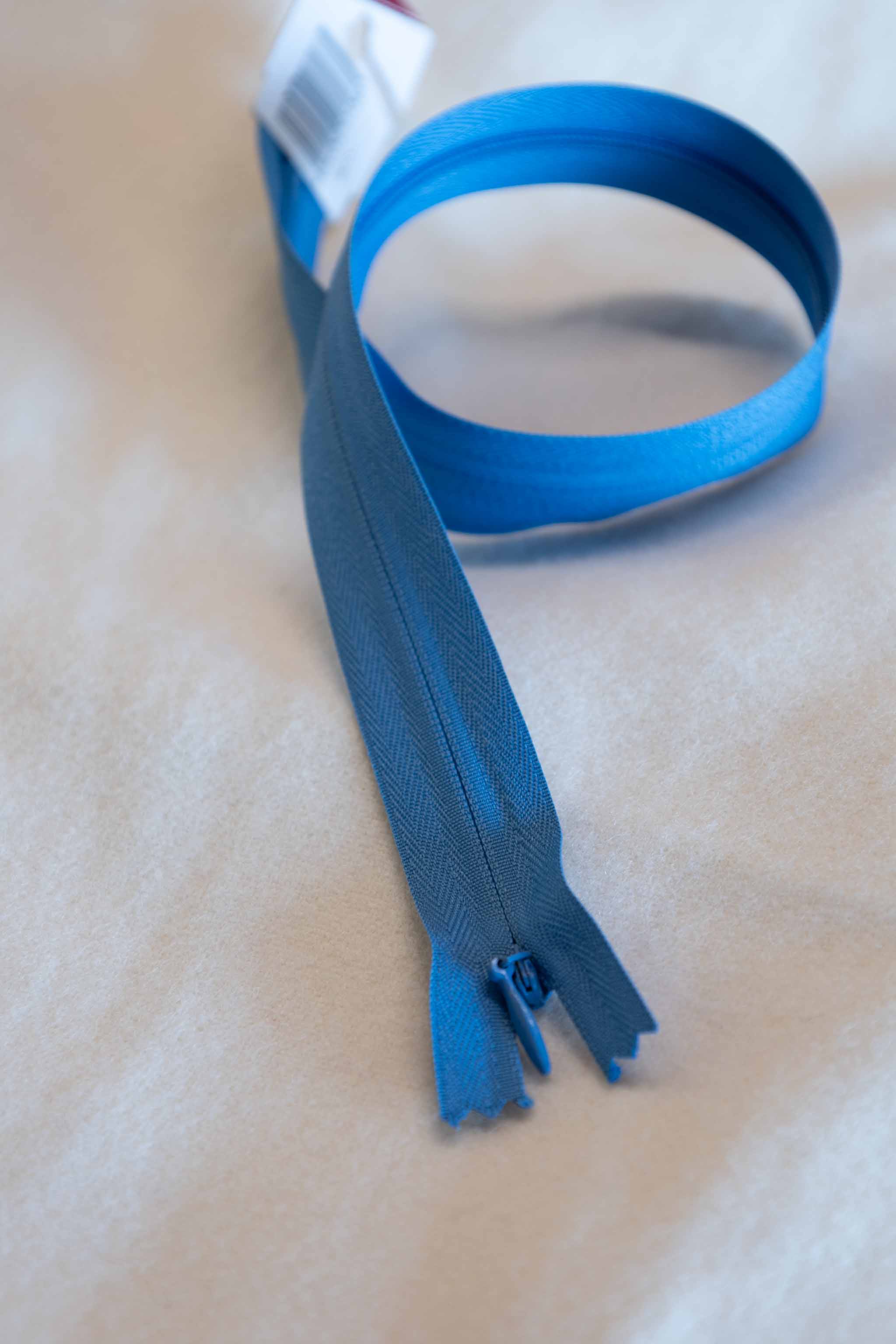 Glidelås skjult 40 cm - 259 Lys Blå