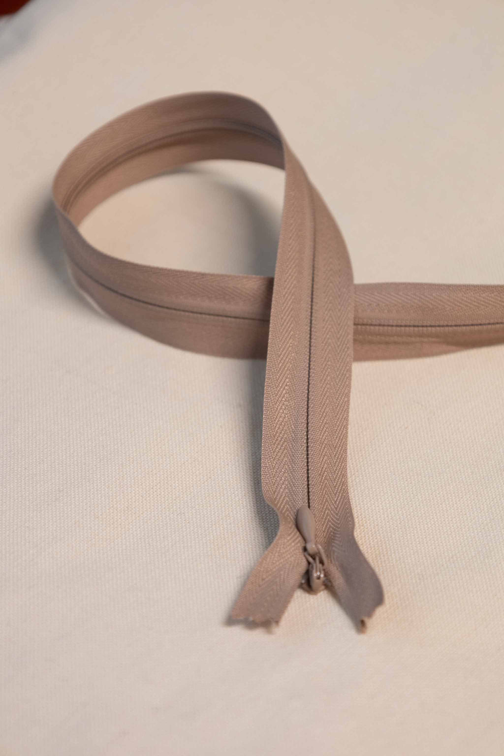 Glidelås skjult 40 cm - 886 Beige