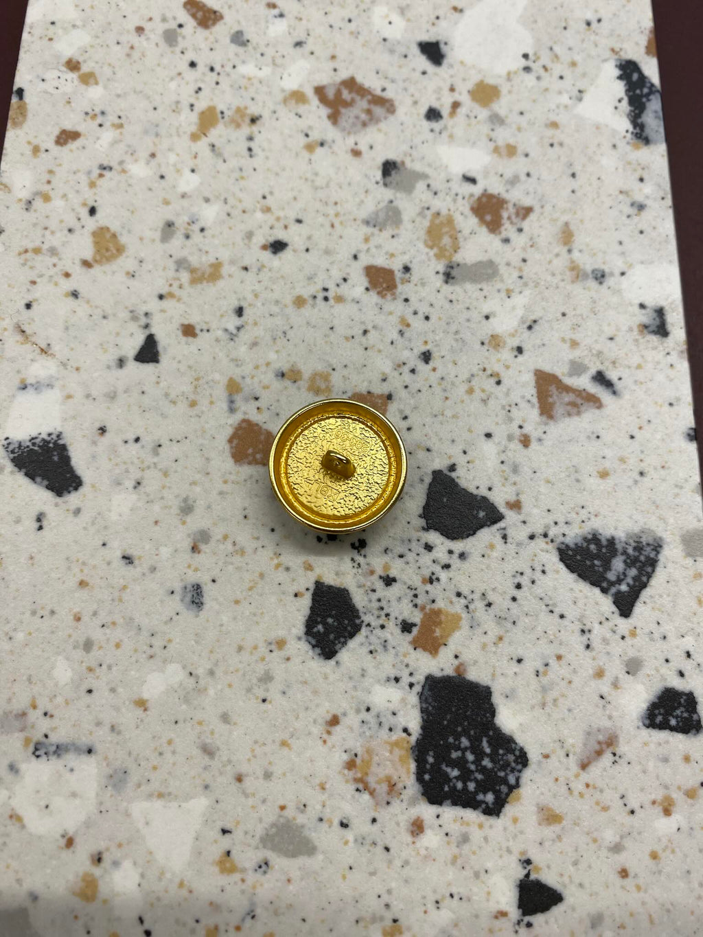 Sunny Button - Black