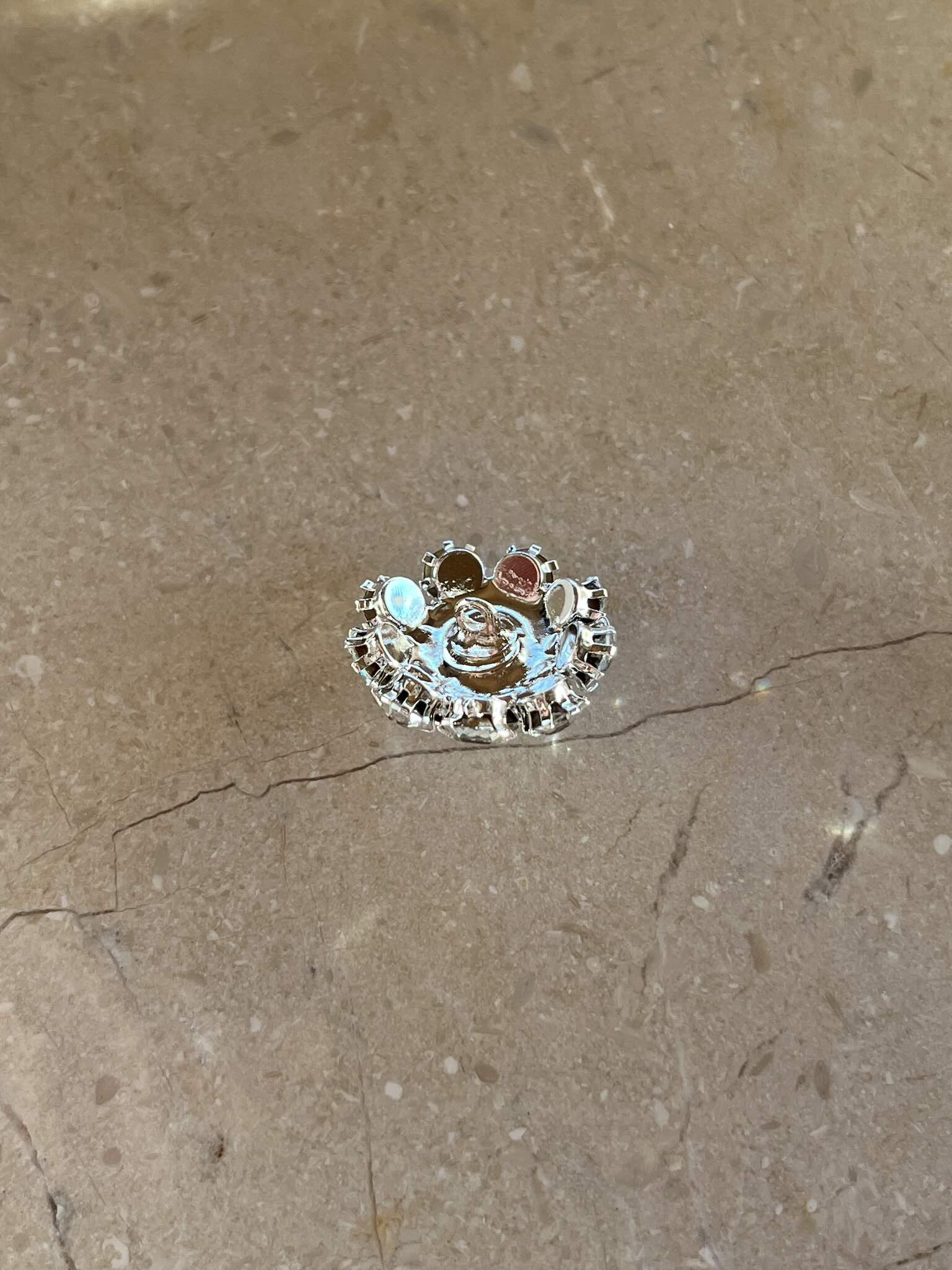 Gigi Button - Clear Silver