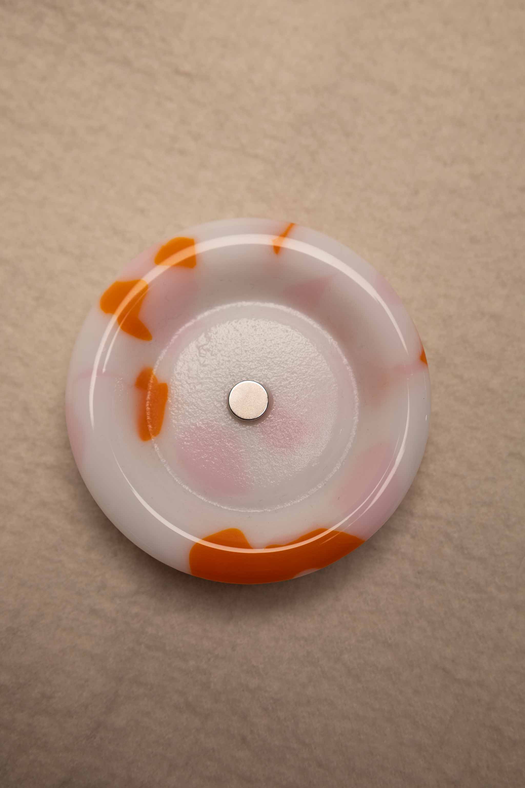 Fæbrik x Kirkens bymisjon - Oransje Rund Mønstervekt