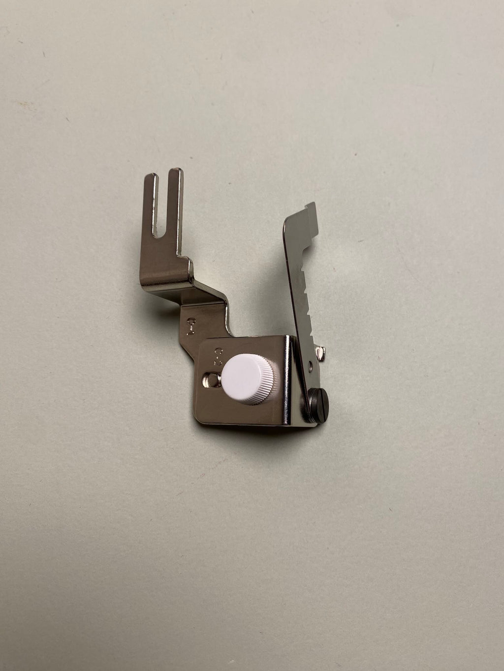 Rynkeapparat til Fæbrix x Janome Overlock