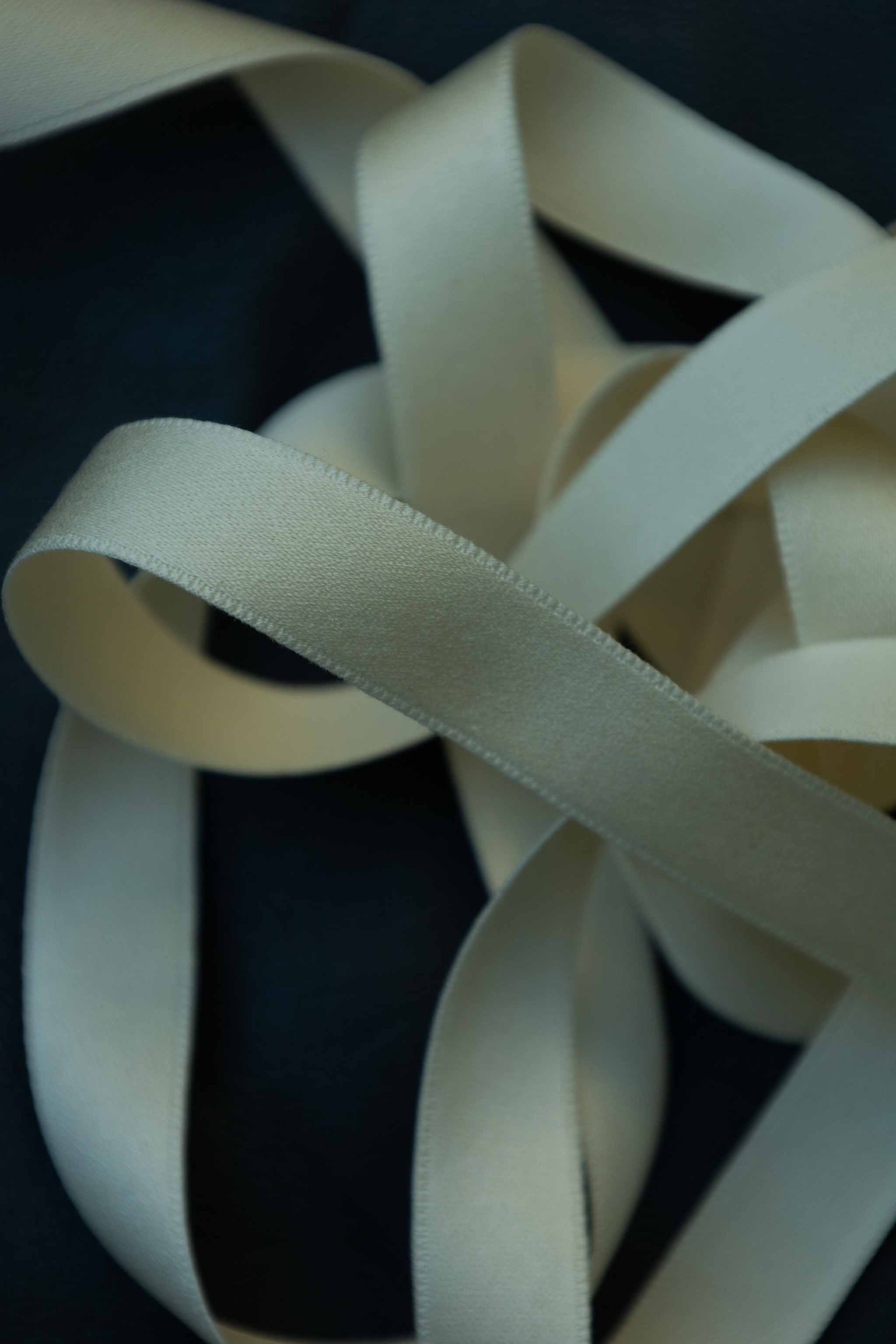 Satengbånd bomull, kremhvit