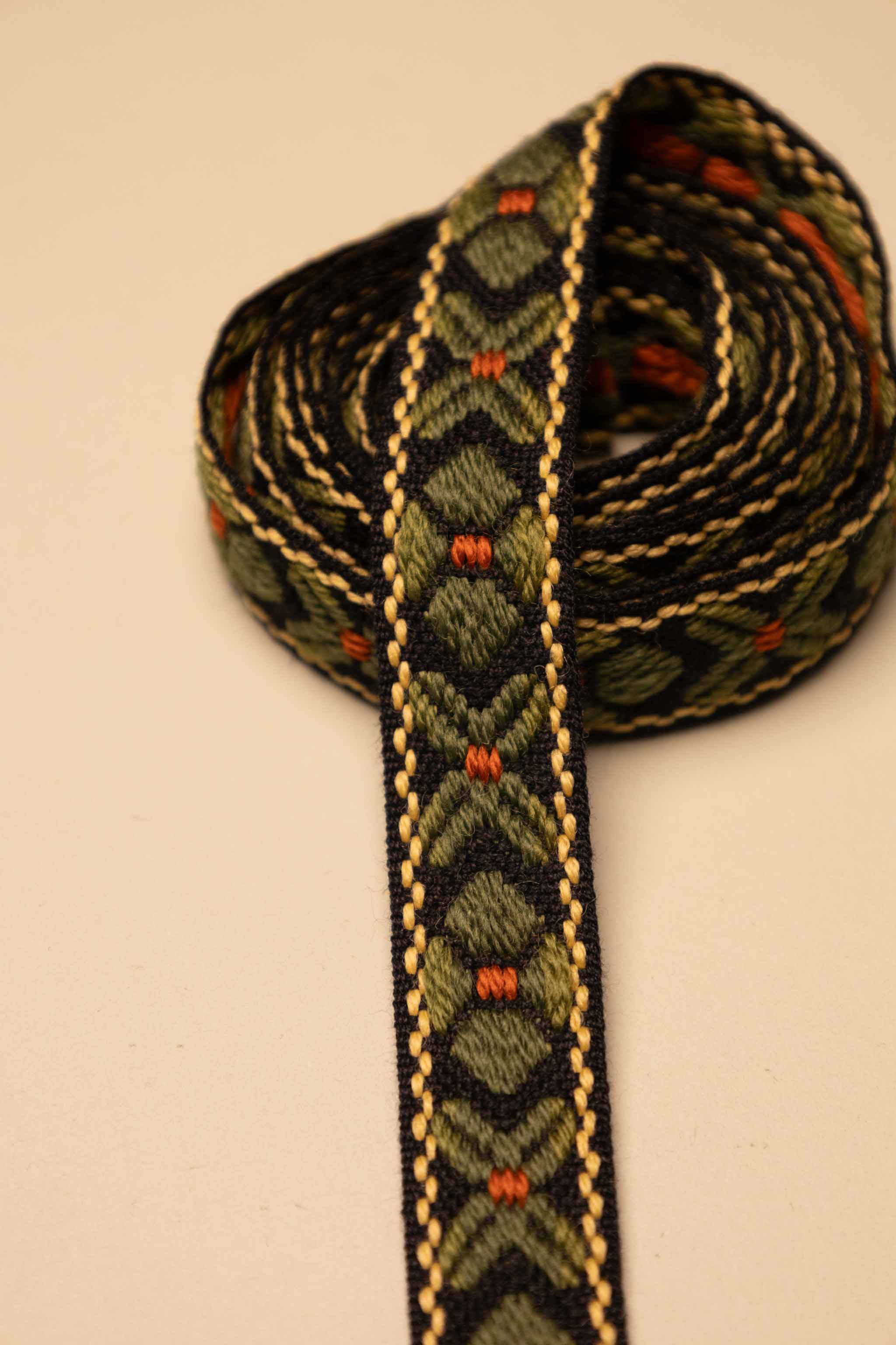 Pyntebånd grønn 22 mm - ull