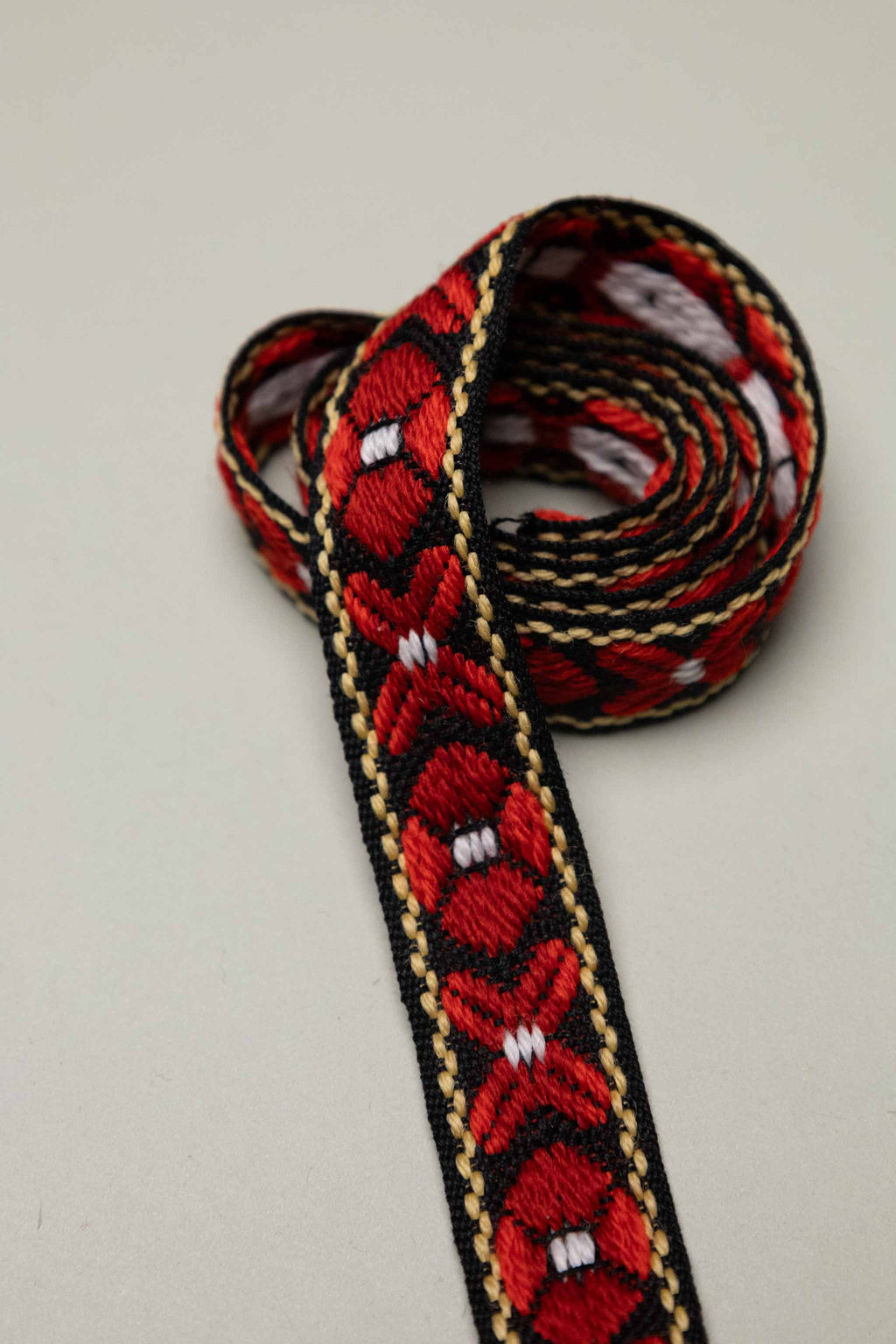 Pyntebånd rød 22 mm - ull