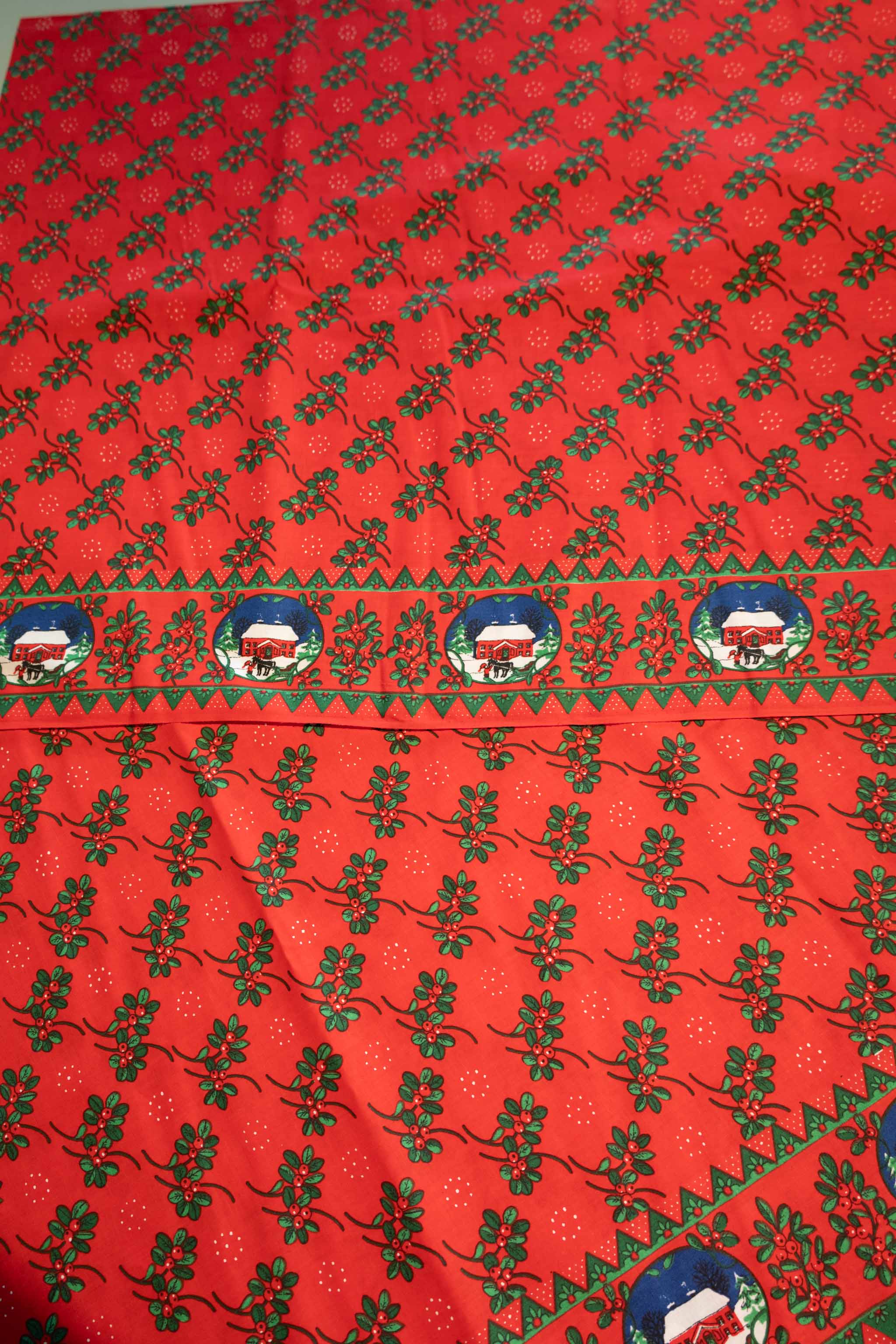 Sandvika Julehus rød