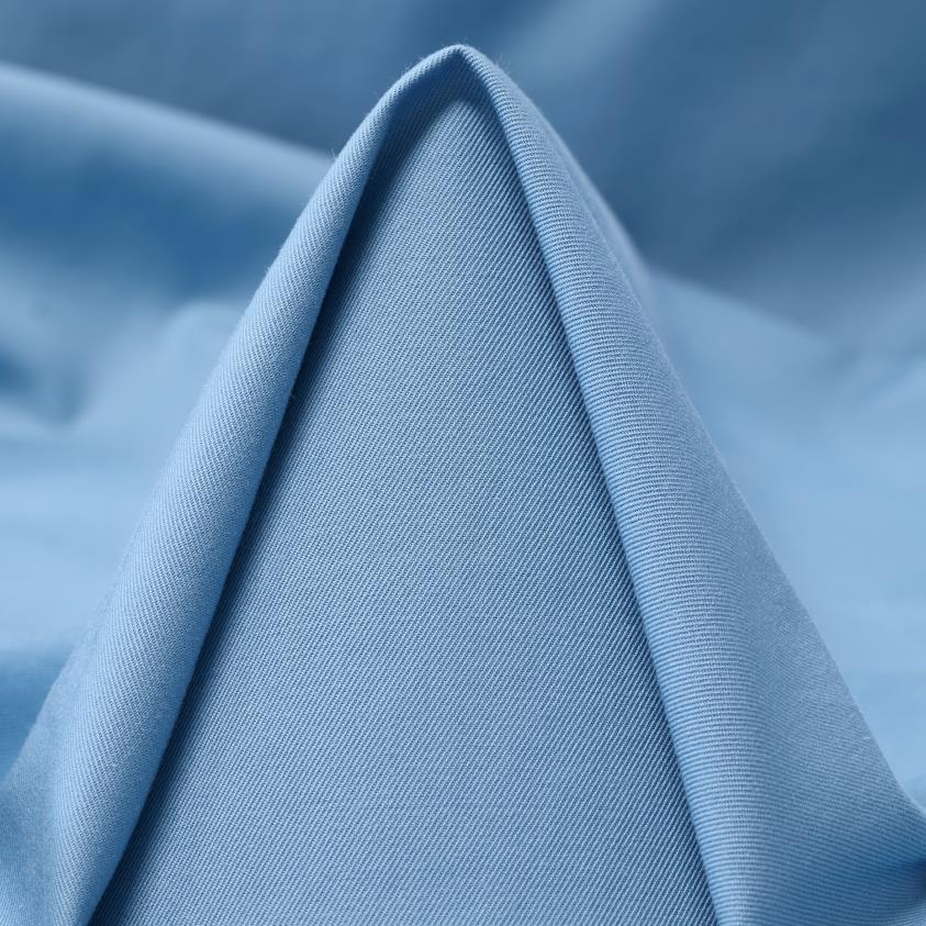 Solveig - Lys Azur Bomull