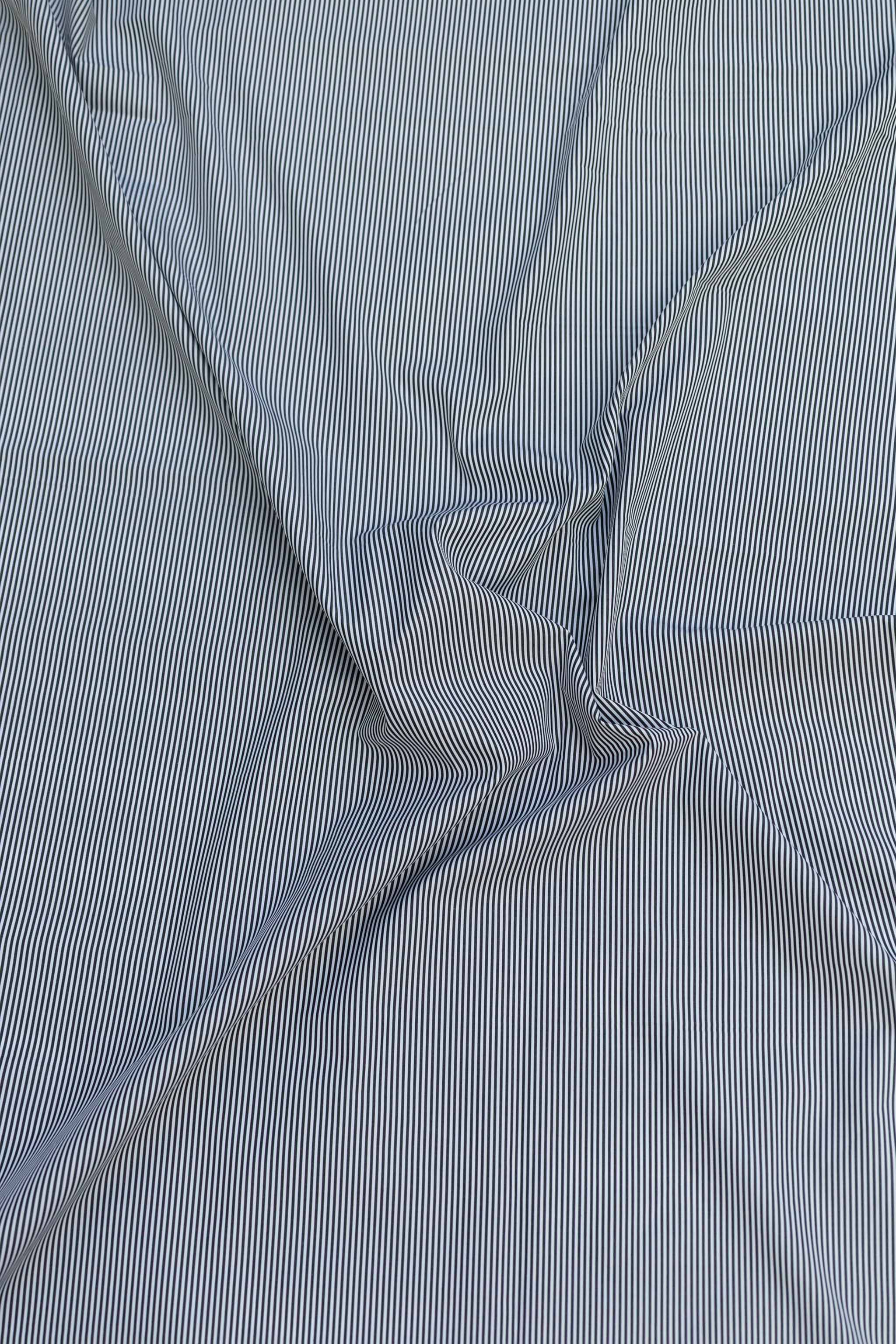 Petra Smalstripet Poplin