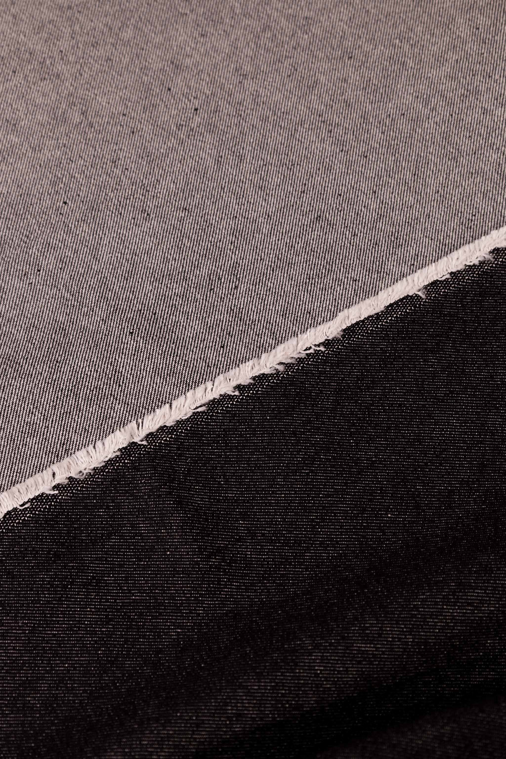 Dennis - Black Denim