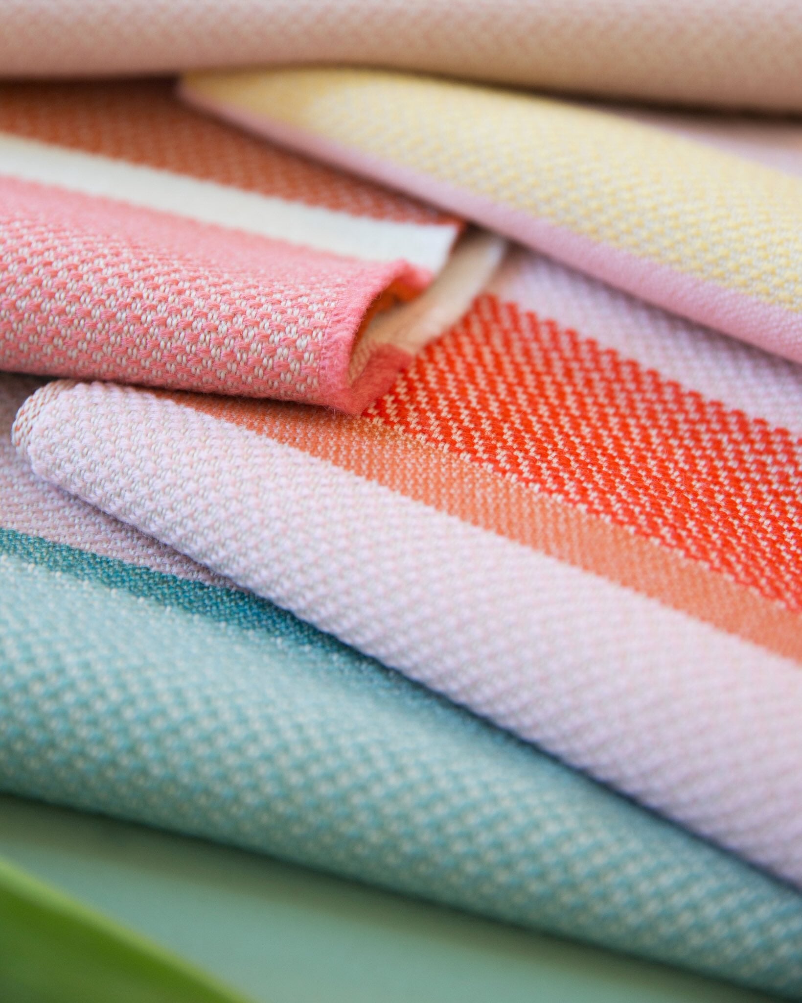 Gudrun tekstil - Multistripe rosa/gul