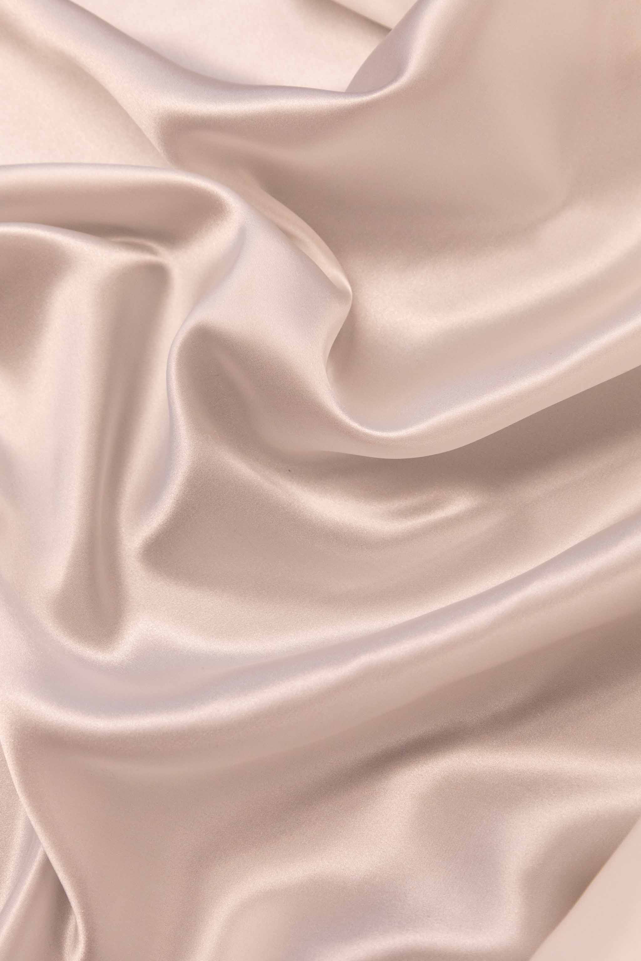 Brura - Silke sateng