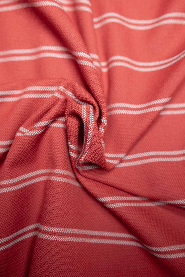 Frøya - Rød med lyse striper