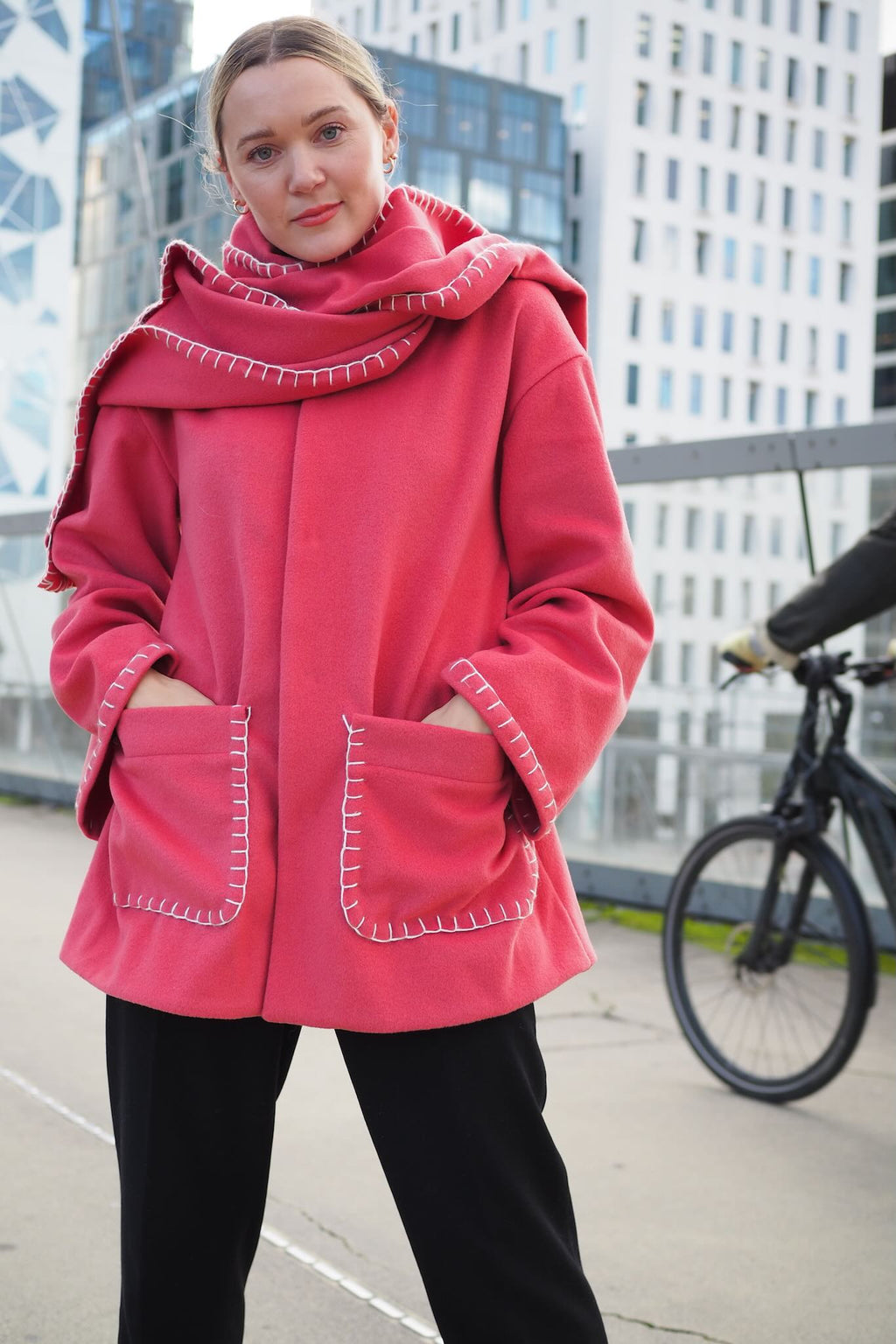 Carina - Korallrød Kasjmir og Ull