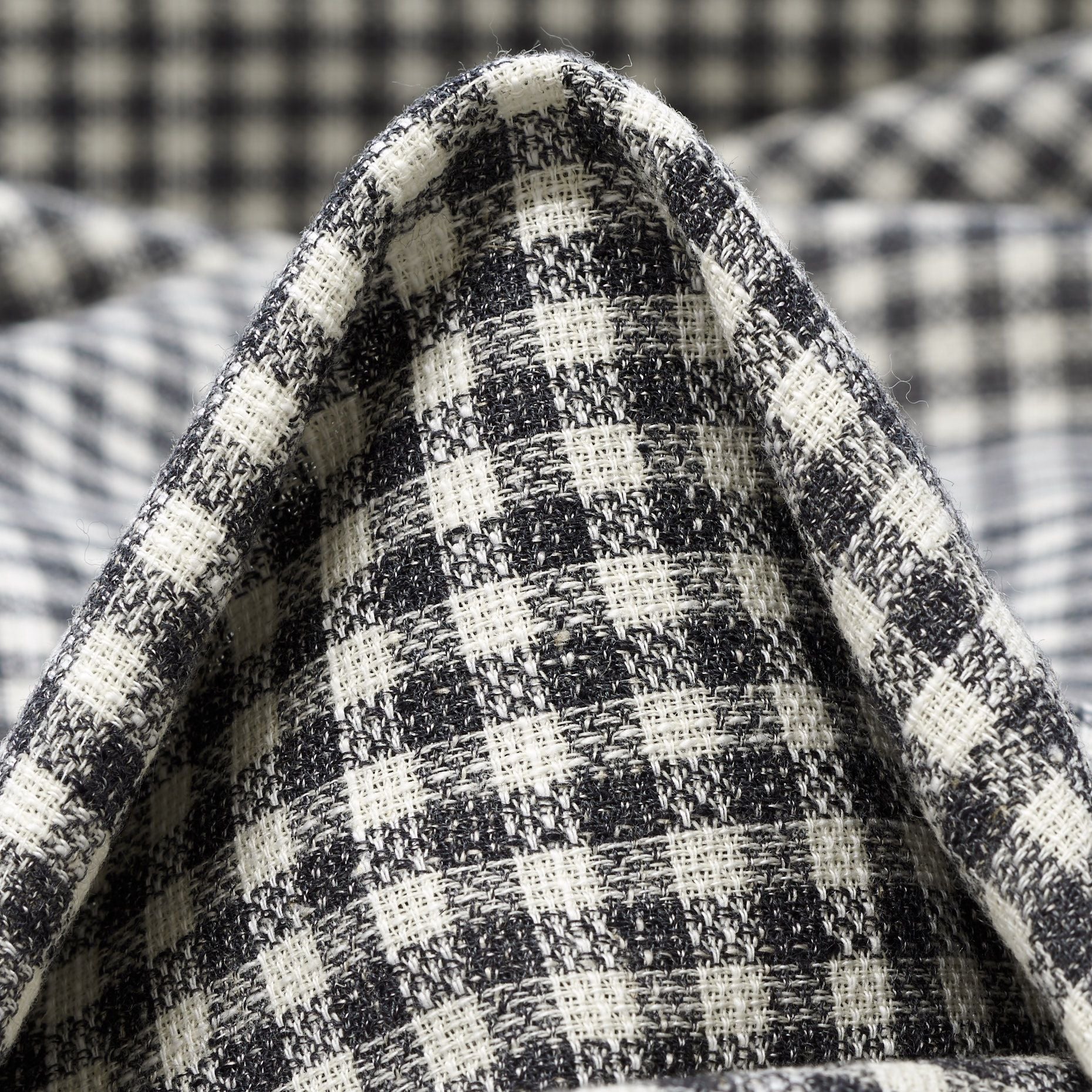 Karen - Ruter grå/hvit Ull